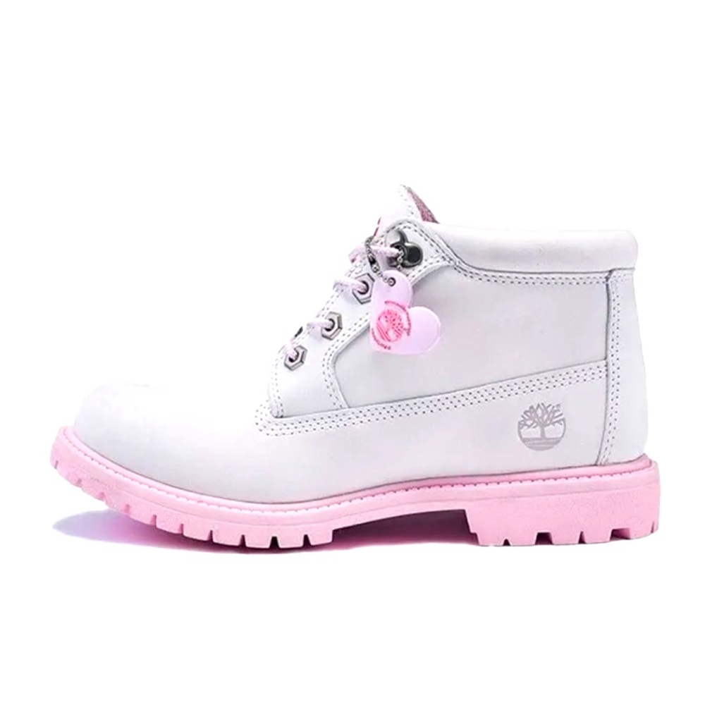 NWOT Grey and pink Timberland’s!